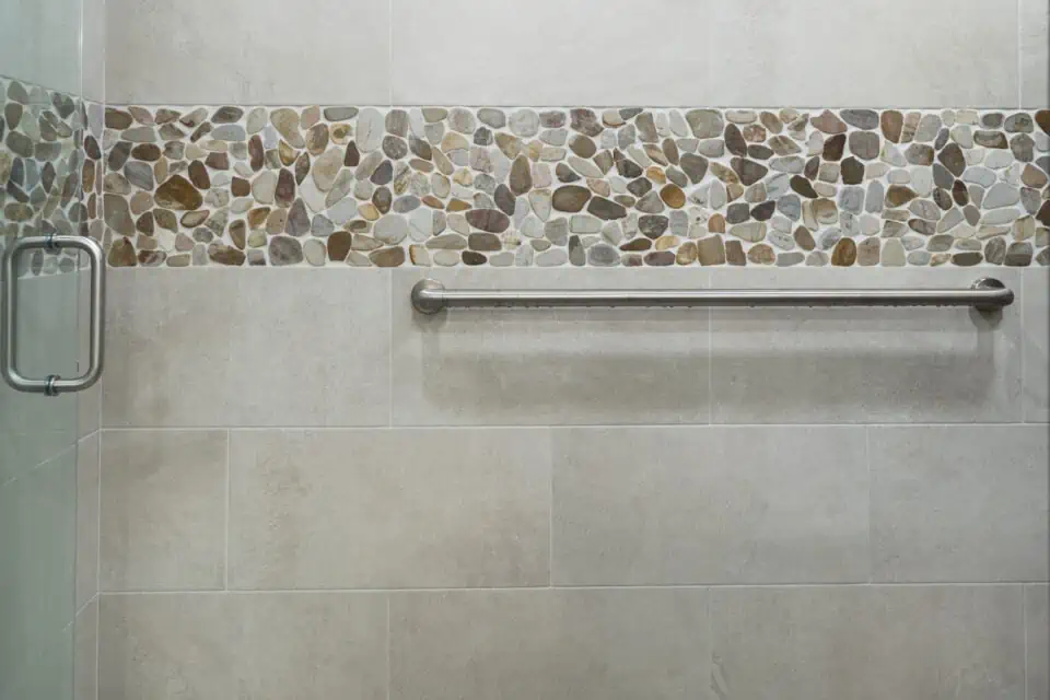 Tile with riverstone accents